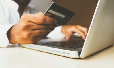 Balance transfer credit cards being used to pay down debt with a 0% APR offer